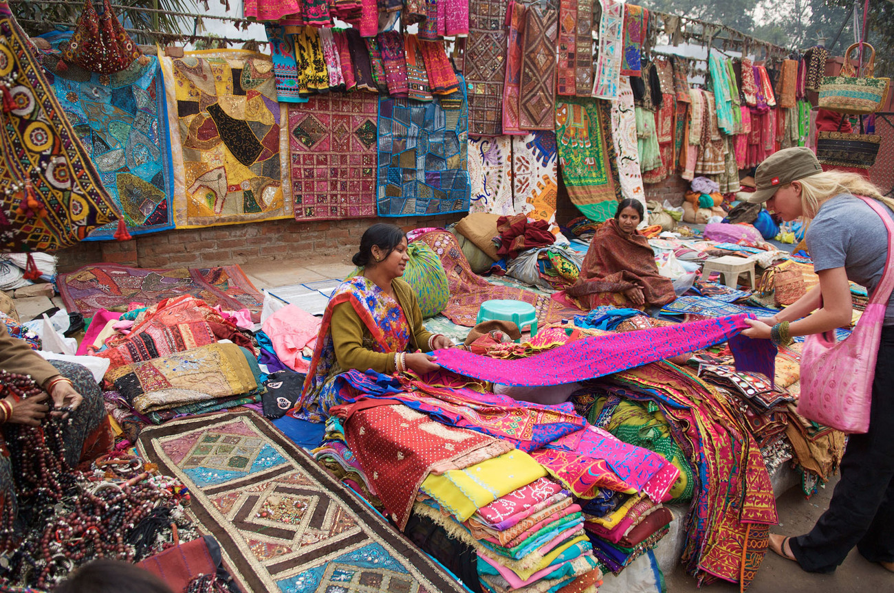 Udaipur Shopping Tour with Pickup and Drop Off