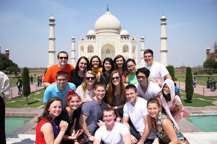 From Delhi-Taj Mahal and Agra Tour By Superfast Train